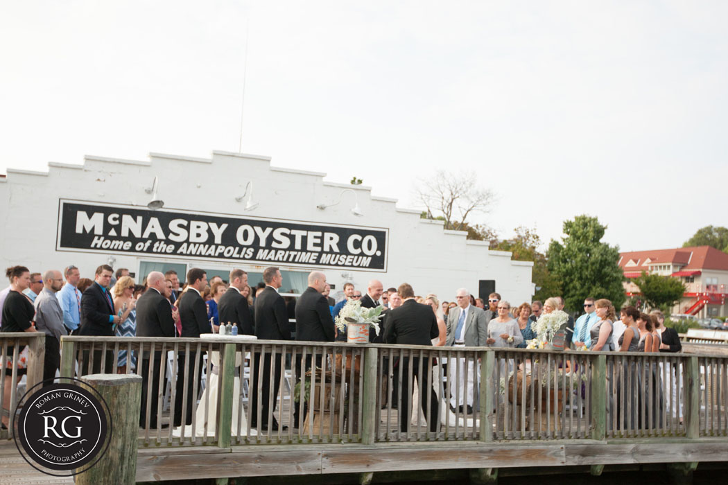 Maryland Wedding At Annapolis Maritime Museum Roman Grinev Photography Wedding Ceremony At Annapolis Maritime Museum